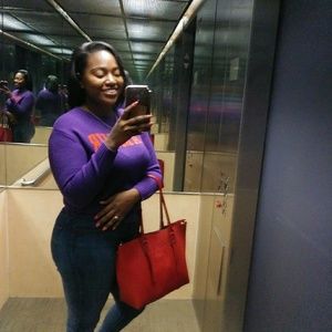 Meet your Posher, Ashley